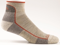 Darn Tough Mens Hiker Sock 1/4 Cushion Oatmeal