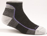 Darn Tough Womens Hiker Sock 1/4 Cushion Black