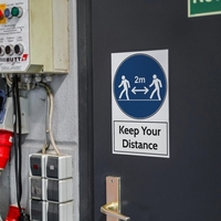 Warning Sticker (3 Pack) Keep your Distance (200x300 mm)