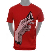 Hand It Over Basic S/S T-Shirt - Red