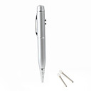 2 in 1 USB Driver,  5mw 650nm Red Laser Pointer (Silver and Black,  Random Color)