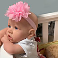 22 inch Reborn Doll Baby Toddler Toy Baby Girl Reborn Baby Doll Saskia lifelike Hand Made Simulation Hand Applied Eyelashes Floppy Head Cloth Silicone Vinyl with Clothes and Accessories for Girls