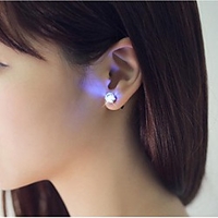 2PCS LED Earring Light Up Crown Glowing Crystal Stainless Ear Drop Ear Stud Earring Jewelry miniinthebox