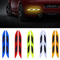 2pcs/lot Car Wheel Eyebrow Reflective Warning Strip Stickers Safety Warning Light Reflector Protective Strips car styling 5colors