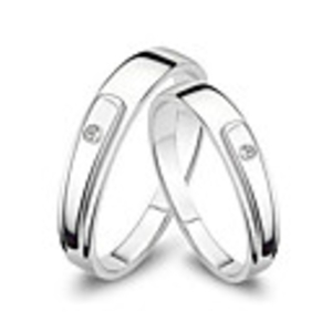 925 Sterling Silver Platinum Plated Couples Rings with Zirconia Decoration Set Of 2