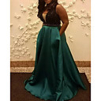 A-Line Minimalist Plus Size Wedding Guest Formal Evening Dress Scoop Neck Sleeveless Sweep / Brush Train Satin Sequined with Pleats Sequin 2020
