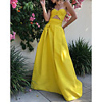 A-Line Minimalist Sexy Wedding Guest Formal Evening Dress Strapless Sleeveless Floor Length Satin with Sleek 2020