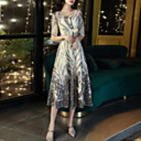 A-Line Vintage Sparkle Homecoming Cocktail Party Dress Jewel Neck Half Sleeve Knee Length Tulle Sequined with Sequin 2020