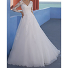 A-Line Wedding Dresses V Neck Floor Length Lace Tulle Long Sleeve Formal Beach Luxurious with Appliques 2020