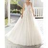 A-Line Wedding Dresses V Neck Floor Length Lace Tulle Sleeveless Country Formal with Pleats Appliques 2020