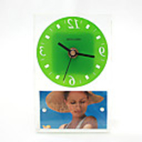 Back In Time Photo Frame Mute Sweep Desk Clock