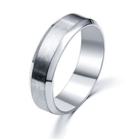 Band Ring Golden Black Silver Stainless Steel Ladies / Women