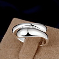 Band Ring Silver Drop Ladies Fashion One Size / Women