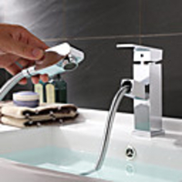 Bathroom Sink Faucet - Pullout Spray Chrome Centerset Single Handle One Hole