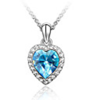 Blue Shining Crystal And Platinum Plated Alloy Heart Shaped Pendant Necklace