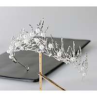 Bridal Princess Alloy Tiaras with Pearl 1 Piece Wedding / Party / Evening Headpiece miniinthebox
