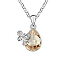 Butterfly Alongside Water-drops Pattern Fashion Crystal Necklace