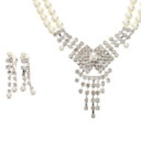 Butterfly Pattern Tassels Diamond-encrusted Pearl Jewelry Set