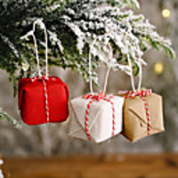 Christmas Celebration Supplies Linen Gift Box Pendant Creative New Small Gift Bag Pendant Red Gift Box