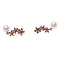 Crystal Inlaid Flowers And Pearls Ear Stud