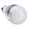 E27 6000K 7W LED White Light Bulb 700Lm