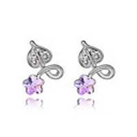 Floret Heart Shaped Fashion Crystal Earrings