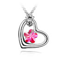 Fuchsia Shining Crystal And Platinum Plated Alloy Heart Shaped Pendant Necklace