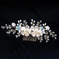 Handmade Bridal Alloy Headdress with Crystal / Petal / Pearls 1 PC Wedding / Party / Evening Headpiece miniinthebox