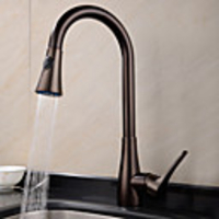 Kitchen faucet - One Hole Oil-rubbed Bronze Pull-out / ­Pull-down / Tall / ­High Arc Deck Mounted Traditional Kitchen Taps / Brass / Single Handle One Hole