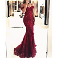 Mermaid / Trumpet Sparkle Red Prom Formal Evening Dress Off Shoulder Short Sleeve Sweep / Brush Train Lace with Sequin Appliques 2020