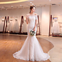 Mermaid / Trumpet Wedding Dresses Off Shoulder Sweep / Brush Train Tulle Lace Over Satin Short Sleeve Romantic with Beading Appliques 2020