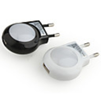Mini Power Adapter/Charger with Energy Saving Light/Lamp for iPhone/Other Cellphones