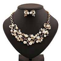Pearl Jewelry Set Statement Ladies Vintage Party Work Casual Rhinestone Earrings Jewelry Gold / Silver For / Necklace miniinthebox