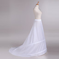 Petticoat Hoop Skirt Tutu Under Skirt 1950s White Petticoat / Crinoline