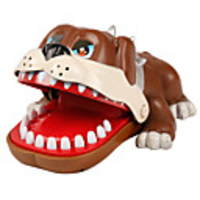 Practical Joke Gadget Dollhouse Accessory Bulldog Dentist Plastics Dog Crocodile Shark Biting Hand / Kid