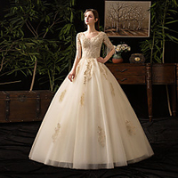 Princess Ball Gown Wedding Dresses V Neck Floor Length Lace Tulle Half Sleeve Formal Romantic Luxurious with Appliques 2020
