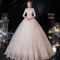 Princess Ball Gown Wedding Dresses V Neck Floor Length Lace Tulle Half Sleeve Formal Romantic Luxurious with Pleats Appliques 2020