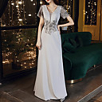 Sheath / Column Elegant Floral Party Wear Prom Dress V Neck Short Sleeve Floor Length Stretch Satin with Embroidery Appliques 2020