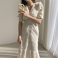 Sheath / Column Minimalist Elegant Homecoming Cocktail Party Dress V Neck Half Sleeve Tea Length Lace with Ruffles 2021 miniinthebox