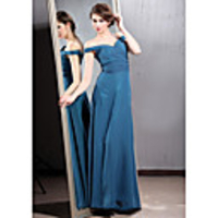 Sheath / Column Mother of the Bride Dress Elegant Off Shoulder Floor Length Chiffon Short Sleeve with Pleats 2020