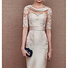 Sheath / Column Mother of the Bride Dress Elegant Plus Size Scoop Neck Knee Length Satin Short Sleeve with Appliques 2020 Mother of the groom dresses