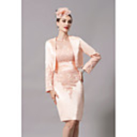 Sheath / Column Mother of the Bride Dress Elegant Plus Size Strapless Short / Mini Polyester Long Sleeve with Lace 2020