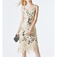 Sheath / Column Roaring 20s Glittering Party Wear Cocktail Party Dress Scoop Neck Sleeveless Knee Length Spandex with Sequin Tassel 2020