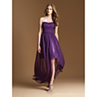 Sheath / Column Strapless Floor Length Chiffon / Satin Bridesmaid Dress with Pleats / Tier