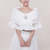 Sleeveless Shawls / Bridal Faux Fur / Tulle Wedding / Party / Evening Shawl Wrap / Women
