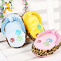 Slipper Shape Brief Plush Intonation Pets Dogs Toy Assorted Color