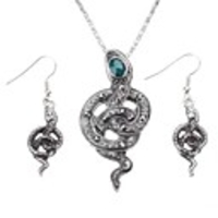 Snake Shape Green Gem Earrings Necklace Jewelry Set
