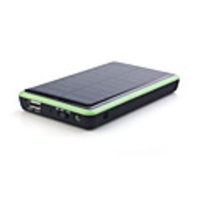 Solar Power Charger Flashlight for iPhone 4/3G/3GS Cellphones (Green)