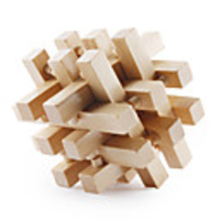 Square Wooden Pull-Apart IQ Puzzle(18 pcs)