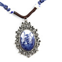 Stylish Hand Woven Ceramic Necklaces (Lotus Pendant)